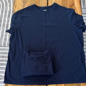 Set of 2 Goodfellow & Co Every Wear Men's Navy Blue Short Sleeve Tees